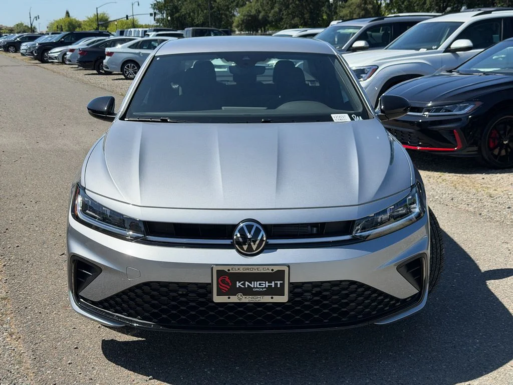 New 2026 Pyrite Silver Metallic Volkswagen 1.5T Sport image 4