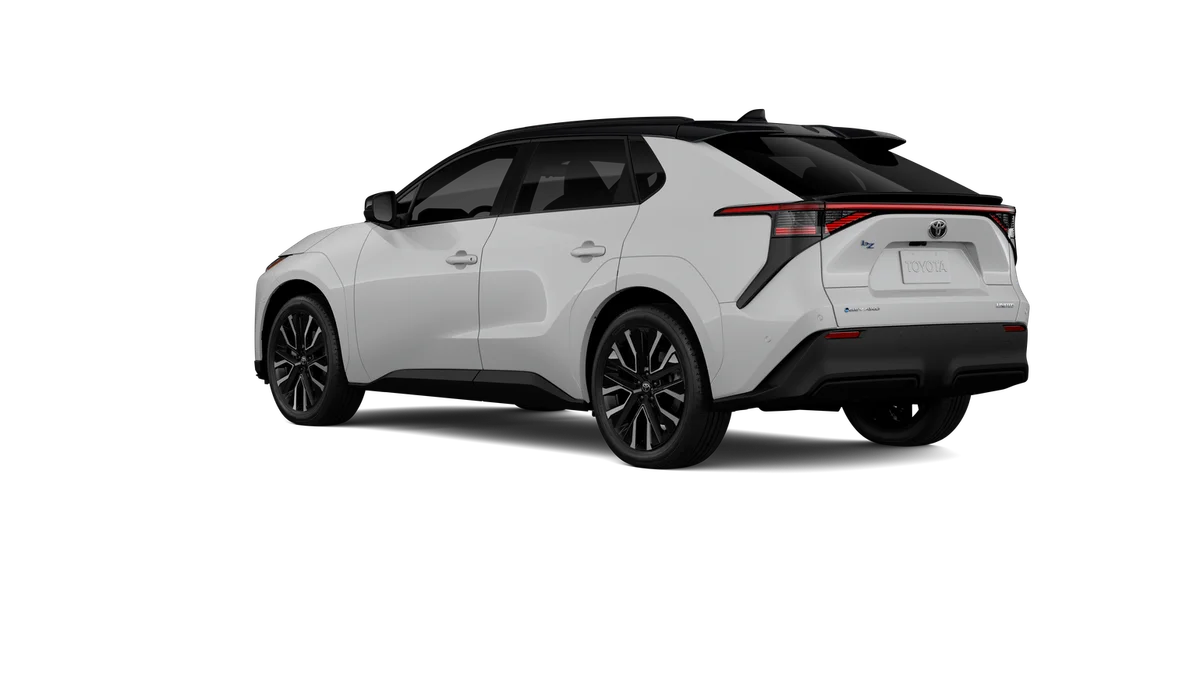 New 2027 Wind Chill Pearl with Midnight Black Metallic roof Toyota Limited image 6