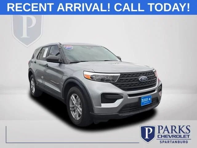 2022 Ford Explorer Base 4WD's photo