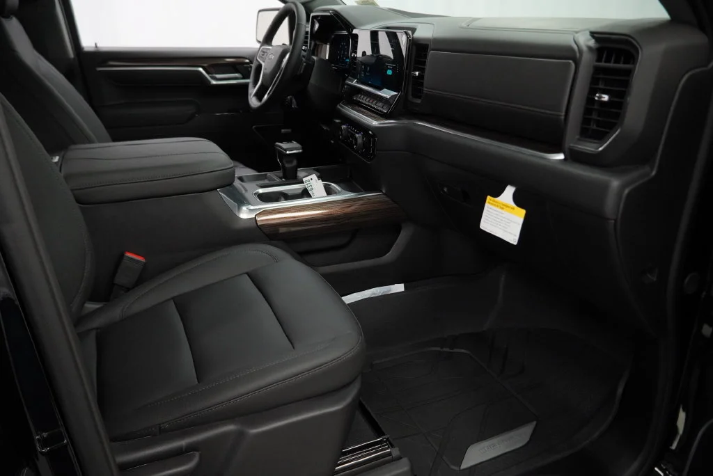 New 2026 Black Chevrolet RST image 29