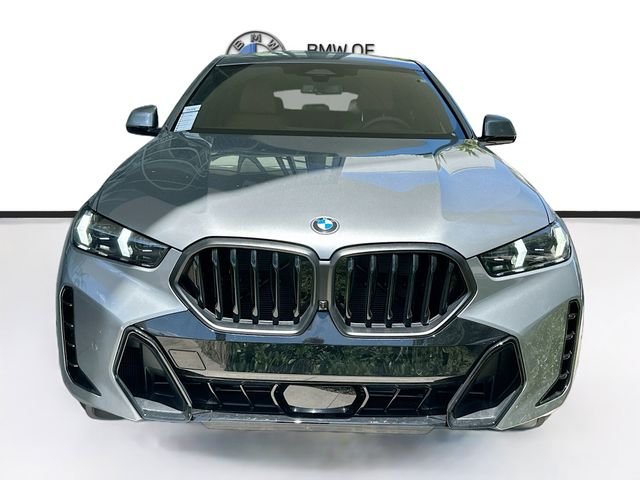 New 2026 Gray BMW xDrive40i image 2