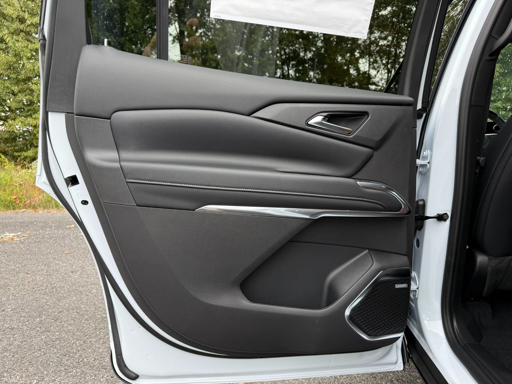 2027 Chevrolet Traverse Z71 - Photo 26