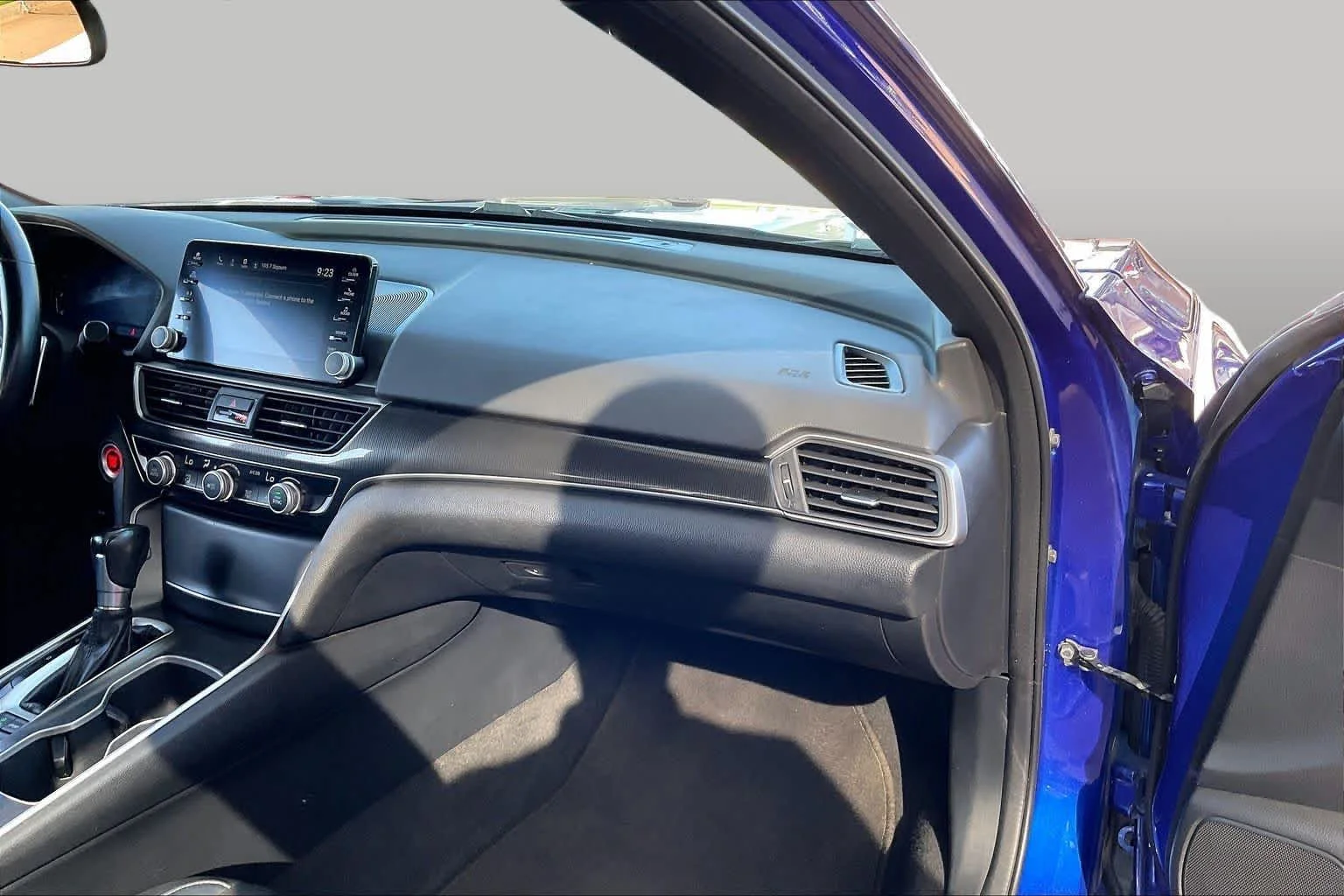 Used 2018 Still Night Pearl Honda Sport 1.5T image 17