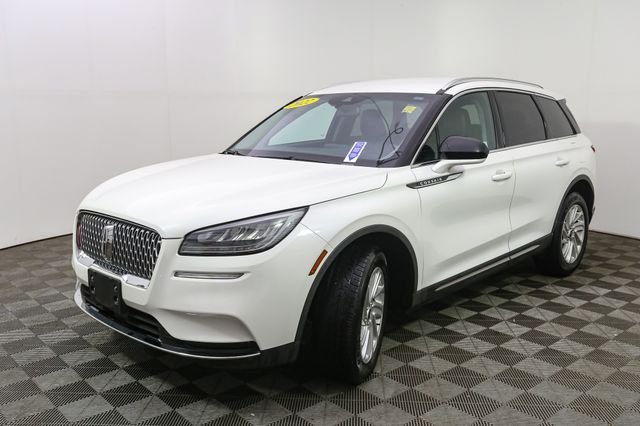 Used 2022 White Lincoln Standard image 5