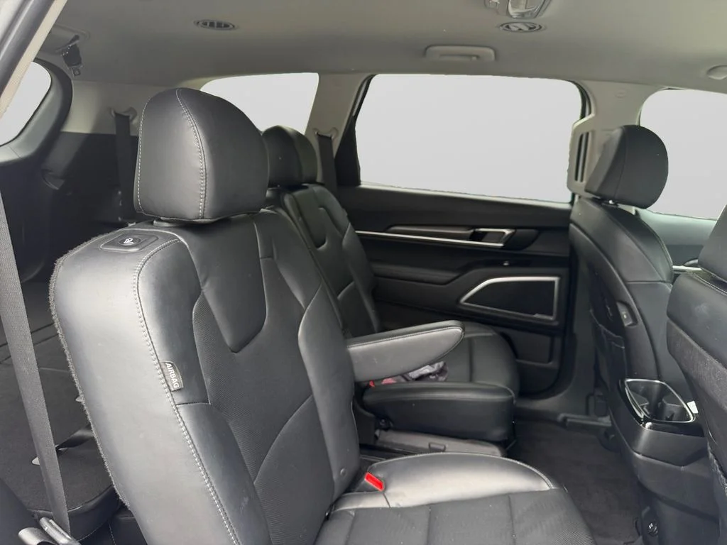 Certified Used 2023 White Kia S image 18