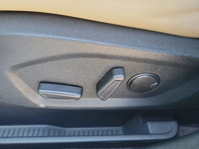 2020 Ford Edge Titanium - Photo 22