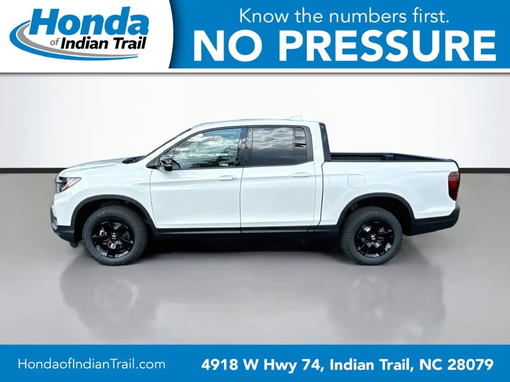 New 2026 Platinum White Pearl Honda Black Edition image 4