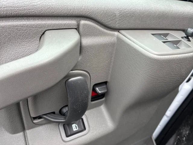 New 2026 Summit White GMC Work Van image 12