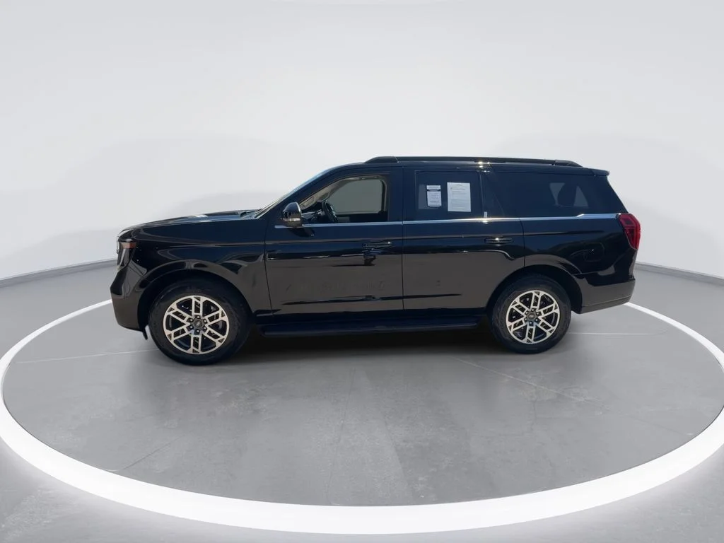 Used 2025 Black Ford Active image 5