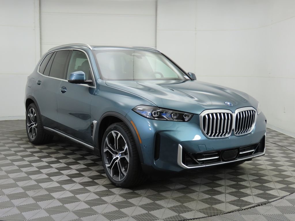 Used 2026 Blue BMW xDrive50e image 4