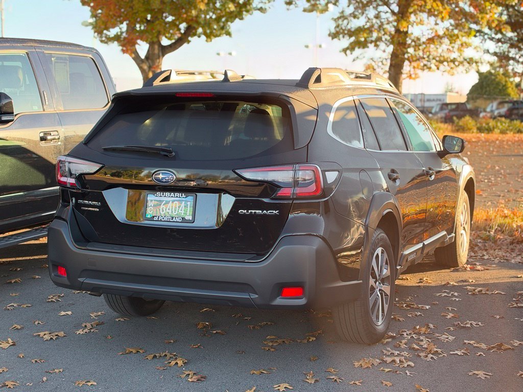 Used 2025 Crystal Black Silica Subaru Premium image 2