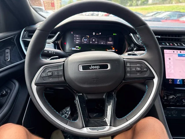 2024 Jeep Grand Cherokee Trailhawk 4xe - Photo 23