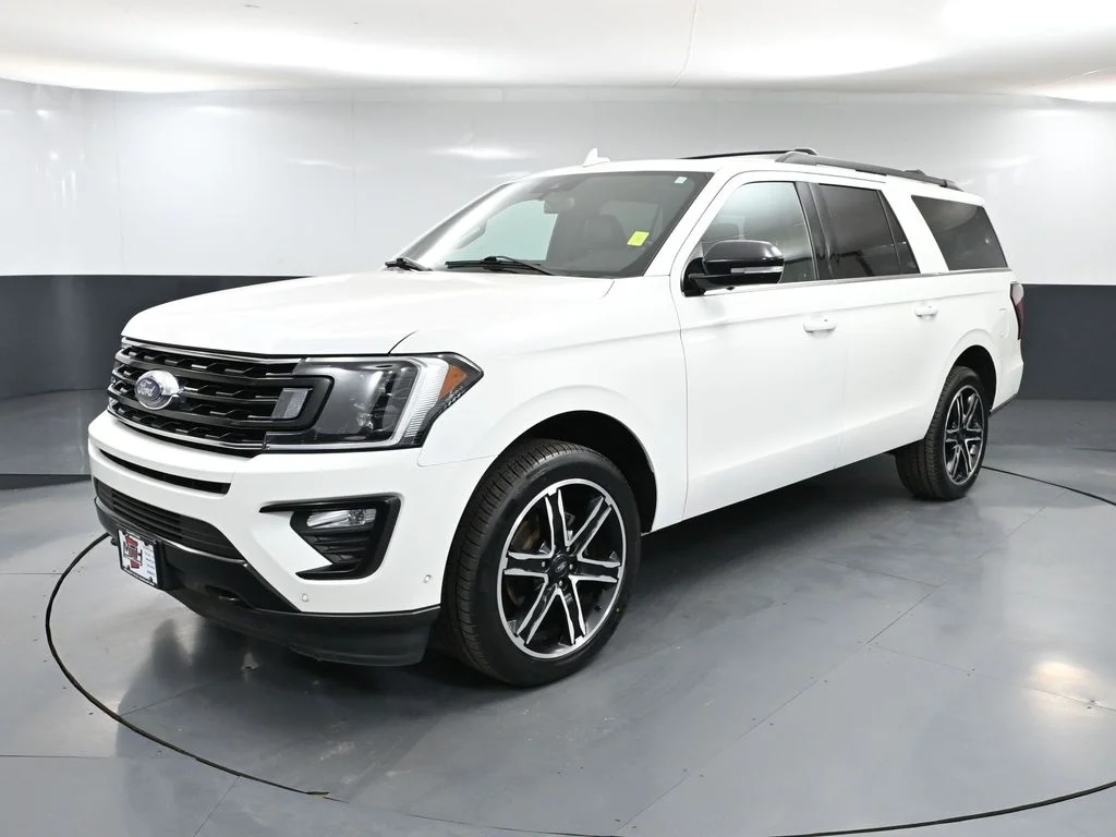 Used 2021 White Ford Limited image 8