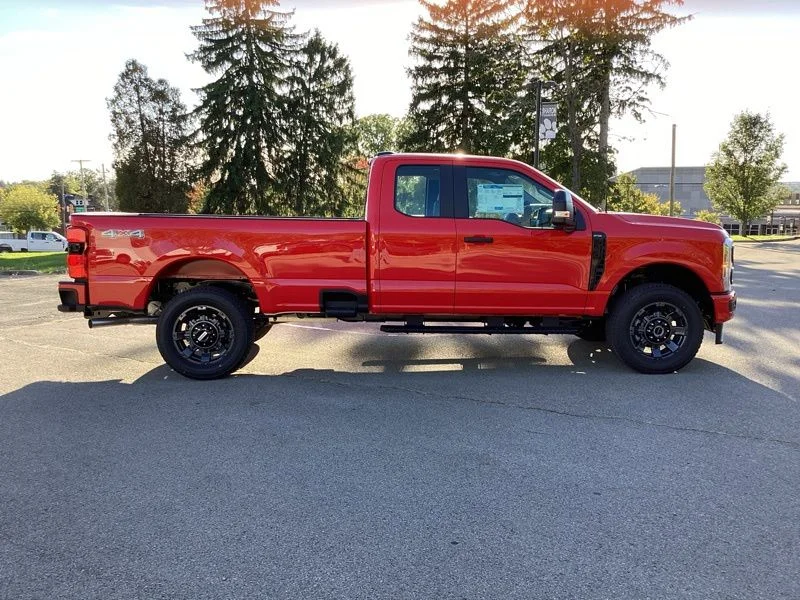 2026 Ford F-350 Super Duty XL - Photo 8