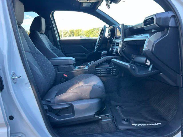 Certified Used 2025 ICE CAP Toyota  image 26