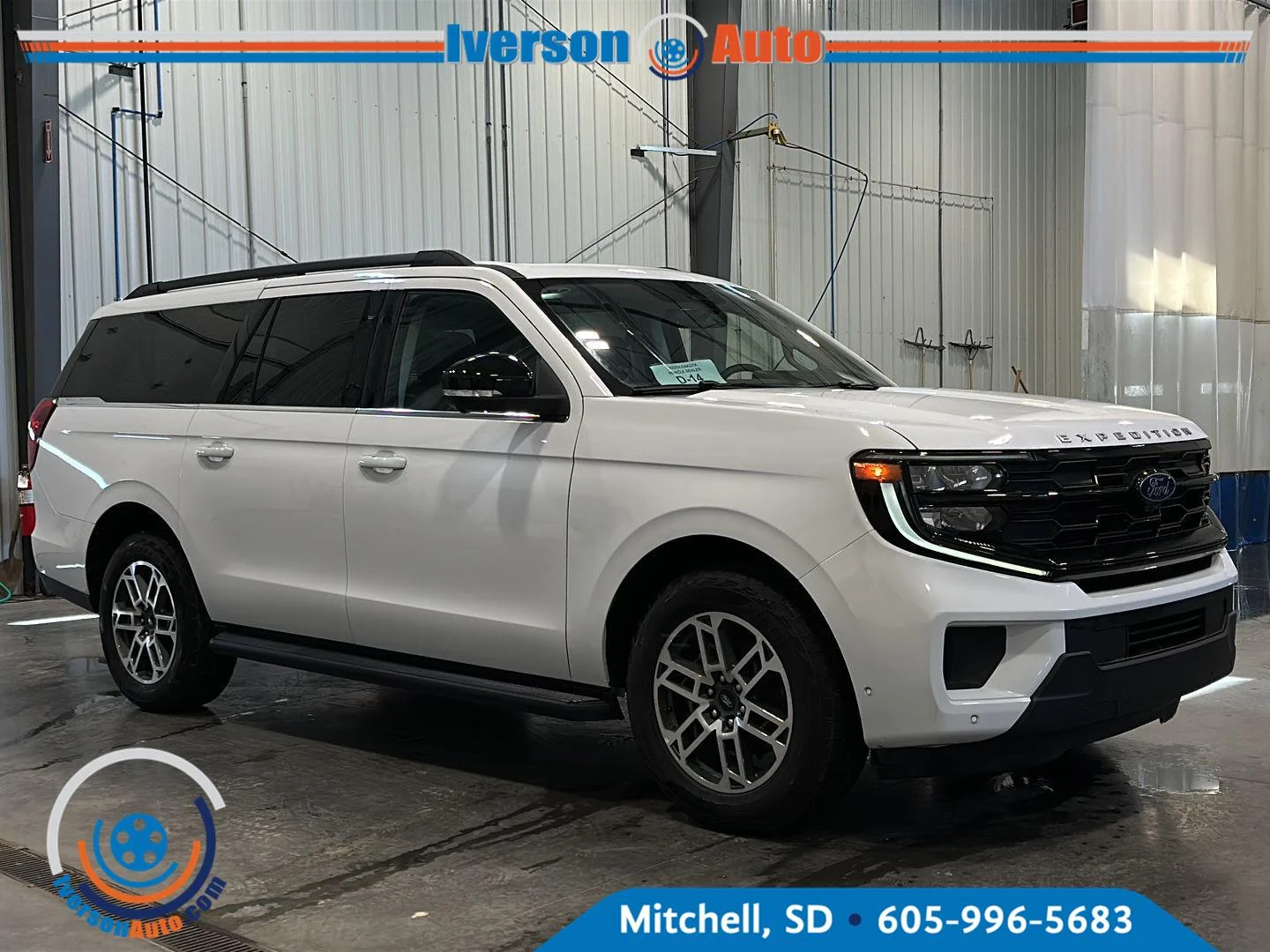 2027 Jeep Grand Cherokee L Laredo