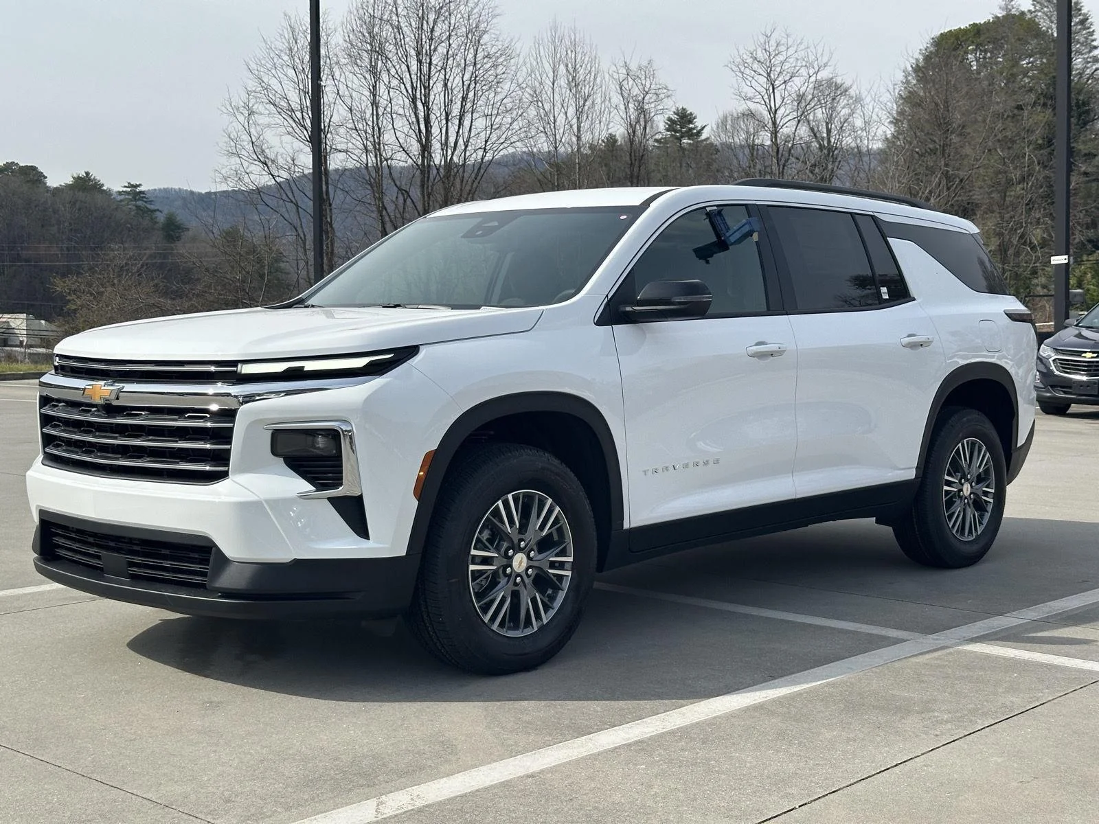 2026 Chevrolet Traverse LT - Photo 3