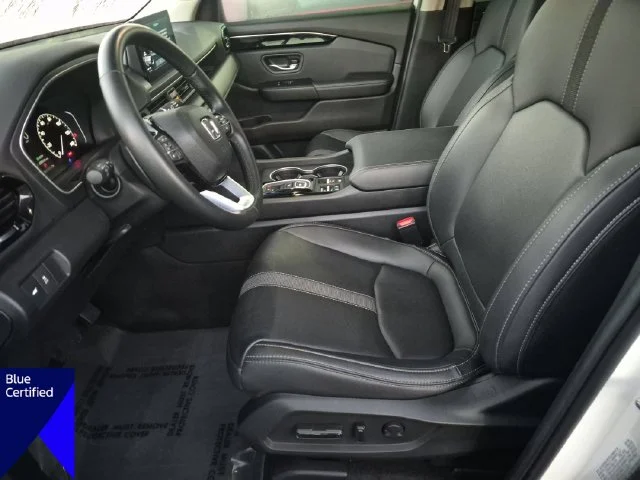Used 2025  Honda EX-L image 15