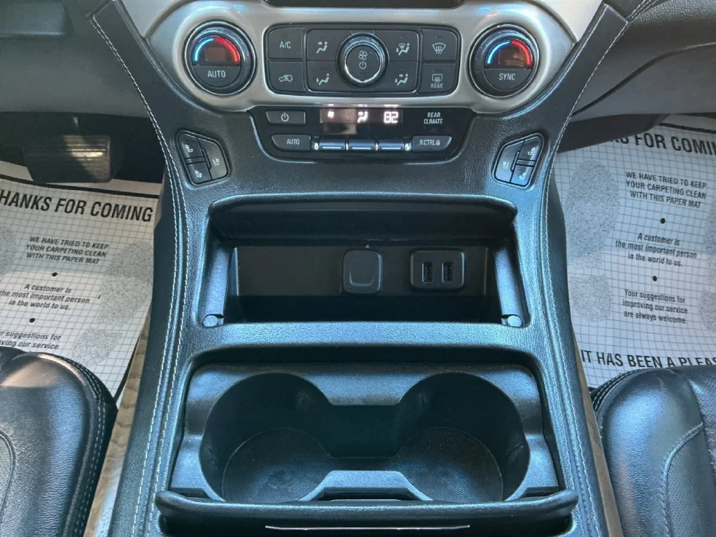 Used 2019 PEPPERDUST METALLIC GMC Denali image 23