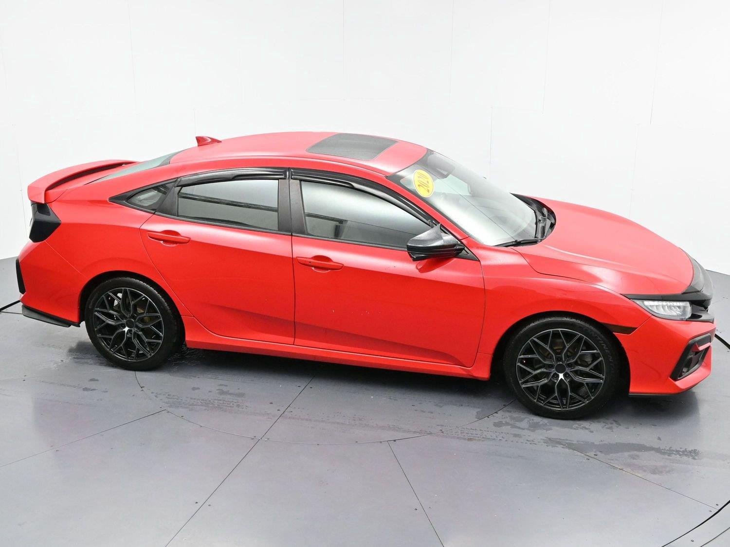 Used 2020 Rallye Red Honda SI image 37