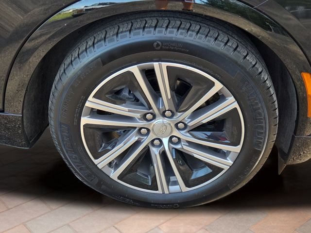 Used 2024 Black Metallic Cadillac Luxury image 4