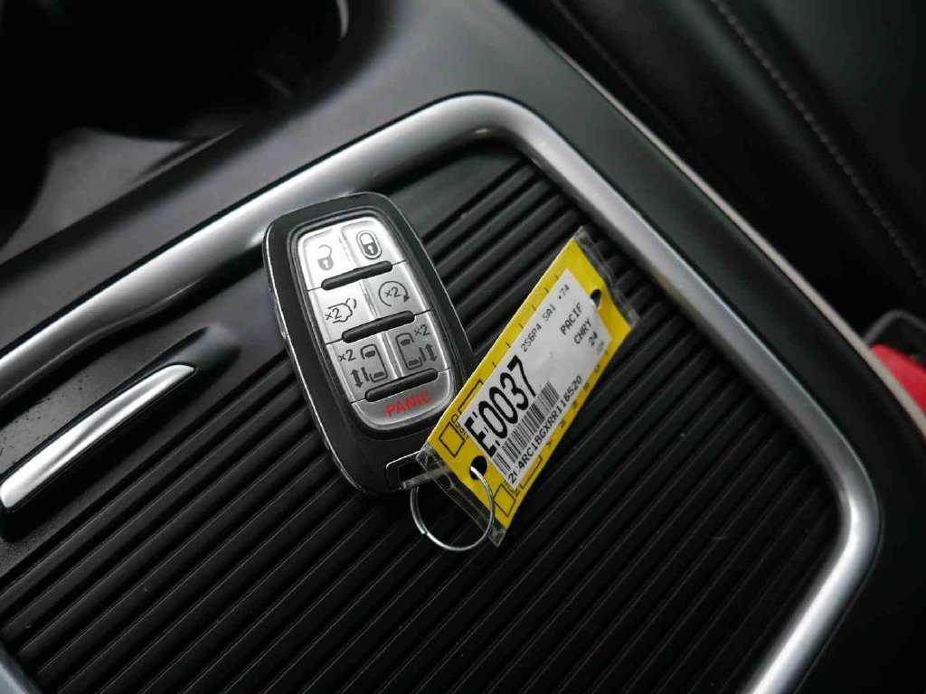 Used 2024 White Chrysler Touring L image 28