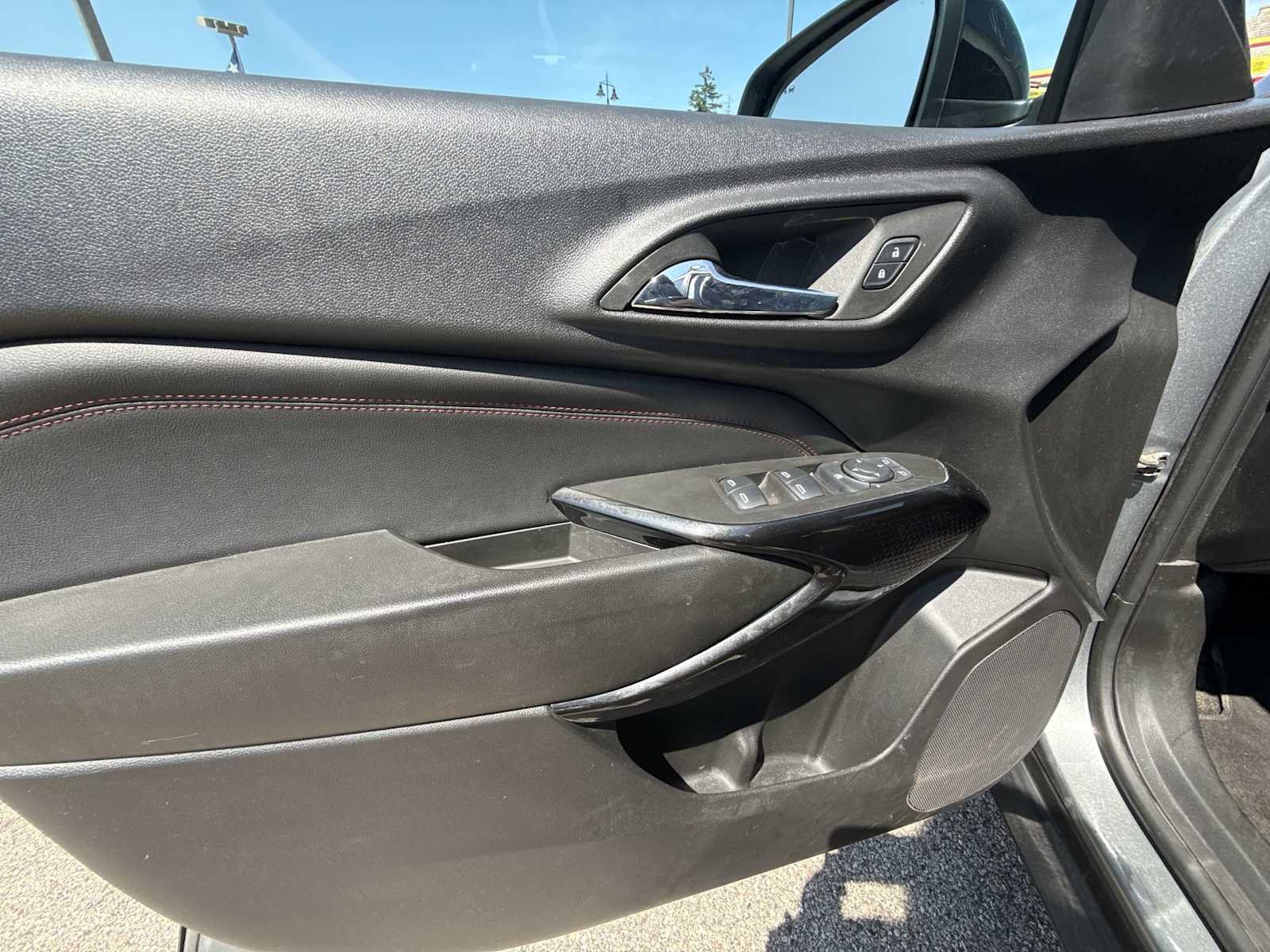 2024 Chevrolet Trax RS - Photo 22