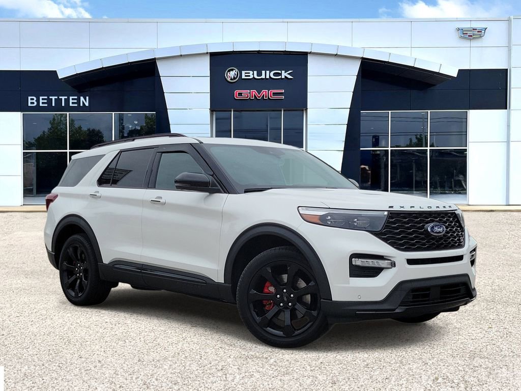 2023 Ford Explorer ST 4WD's photo