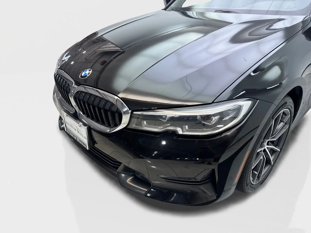 Used 2021 Black BMW 330i xDrive image 16