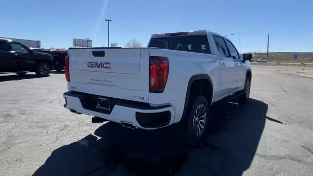 Used 2022 Summit White GMC AT4 image 8