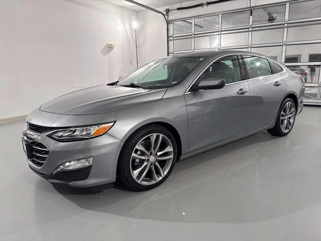 Used 2024 Gray Chevrolet LT image 3