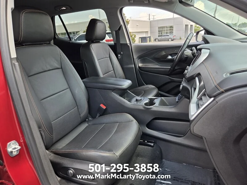 Used 2020 Red Quartz GMC FWD 4DR SLT image 15