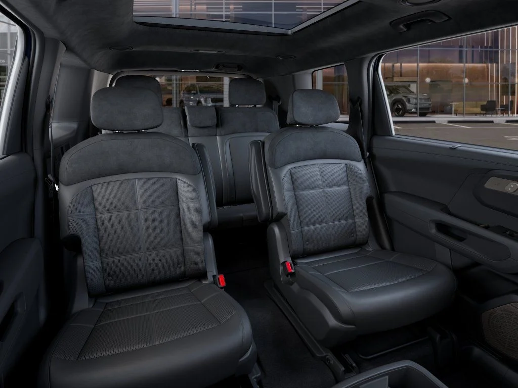 New 2027 Midnight Lake Blue Kia SX Prestige image 16