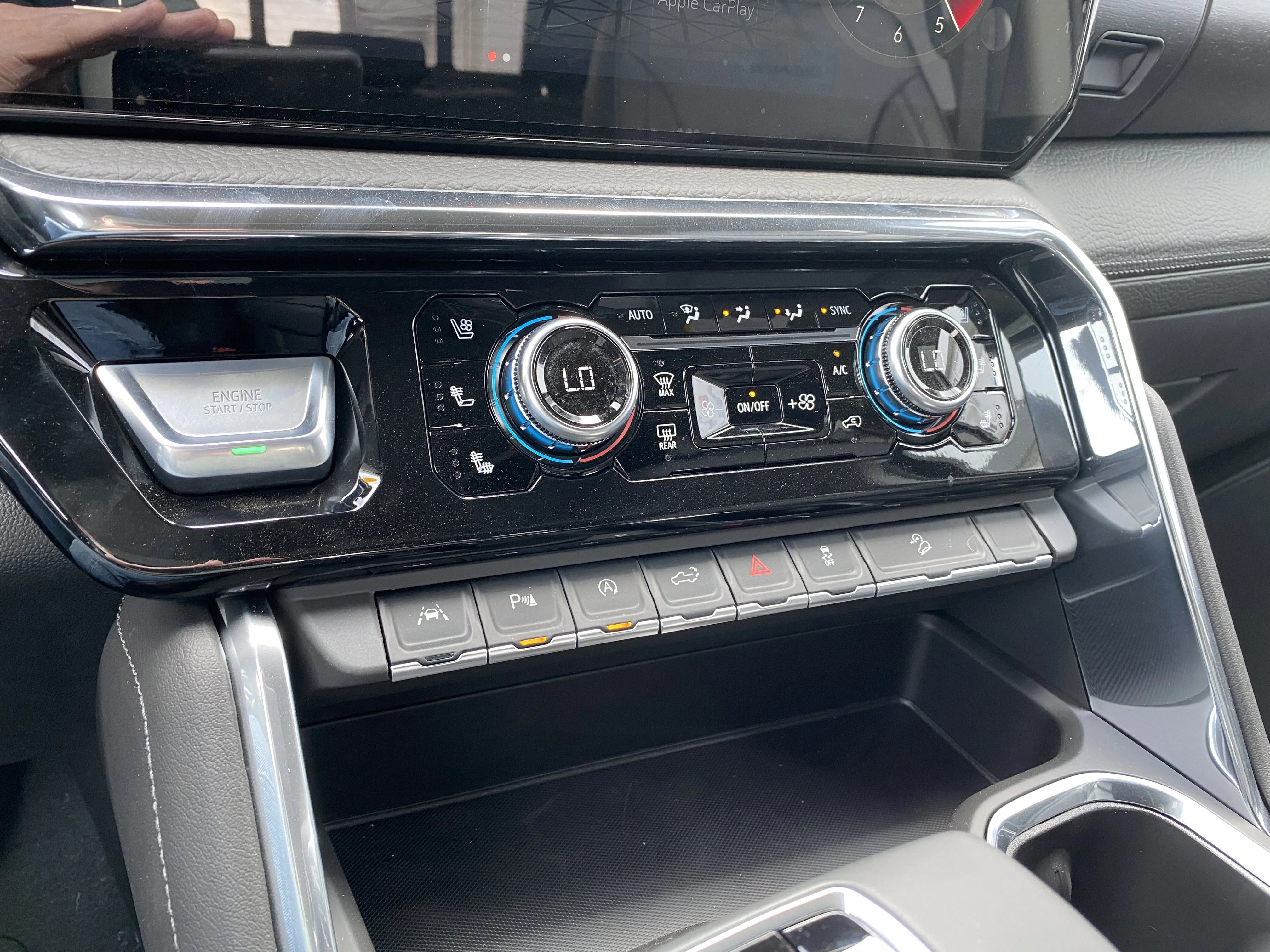 New 2026 GLACIER WHITE TRICOAT GMC Denali image 23