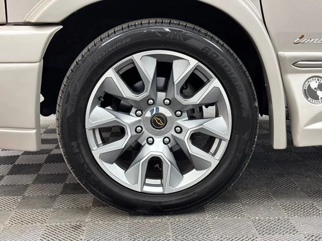 2022 Chevrolet Express Cargo Work Van - Photo 50