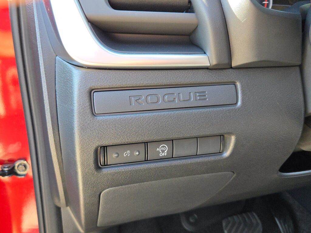 Certified Used 2025 Red Nissan S image 22