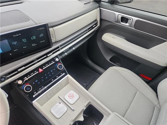 New 2026 Shimmering Silver Hyundai SEL image 20