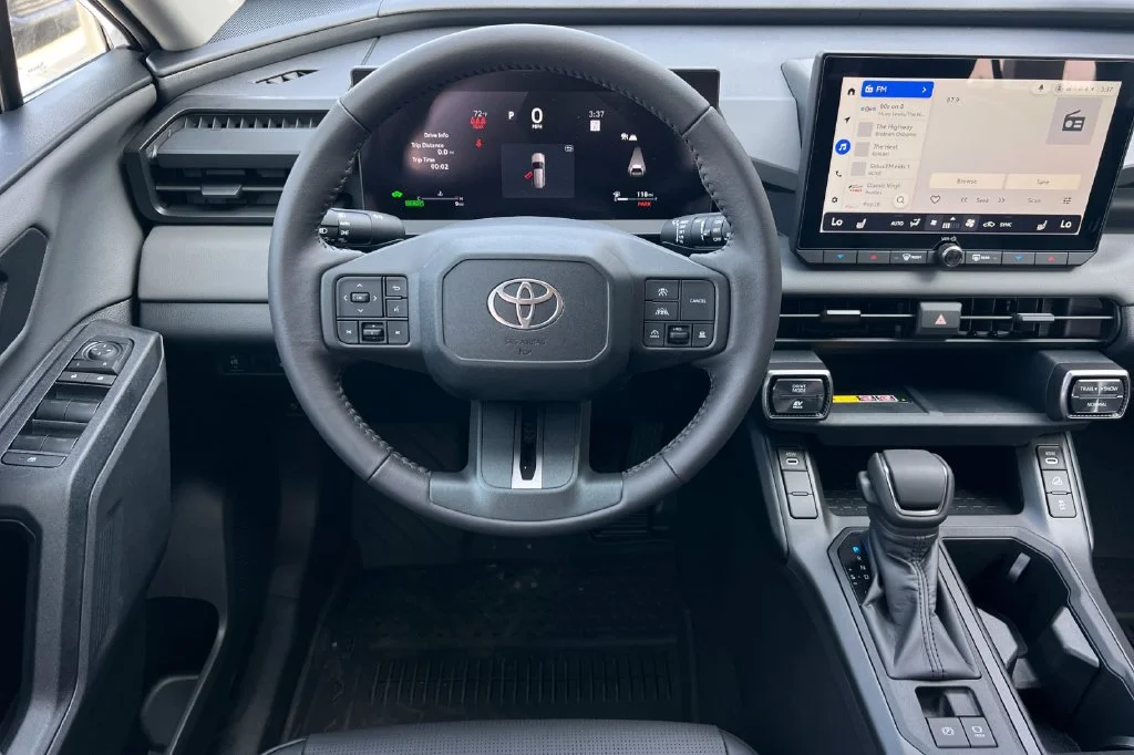 New 2026  Toyota XLE Premium image 16