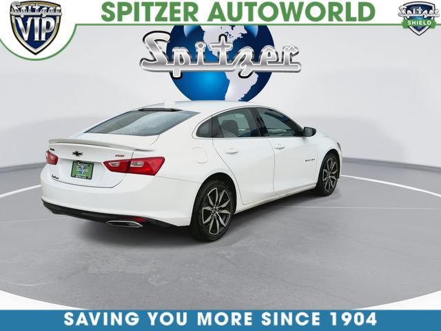 Used 2023 SUMMIT WHITE Chevrolet RS image 9
