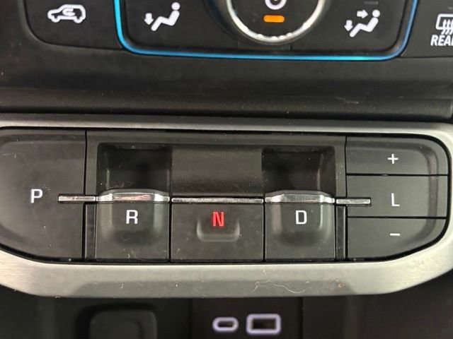Used 2021 Blue GMC SLE image 34
