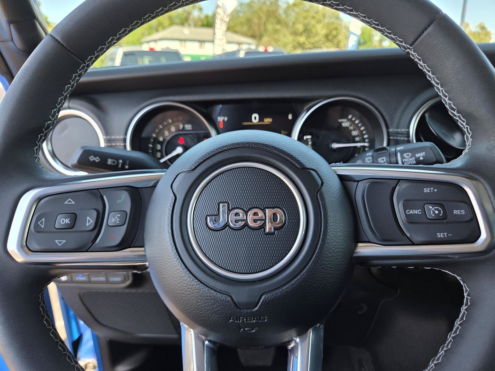Used 2023 Hydro Blue Pearlcoat Jeep Sahara image 24