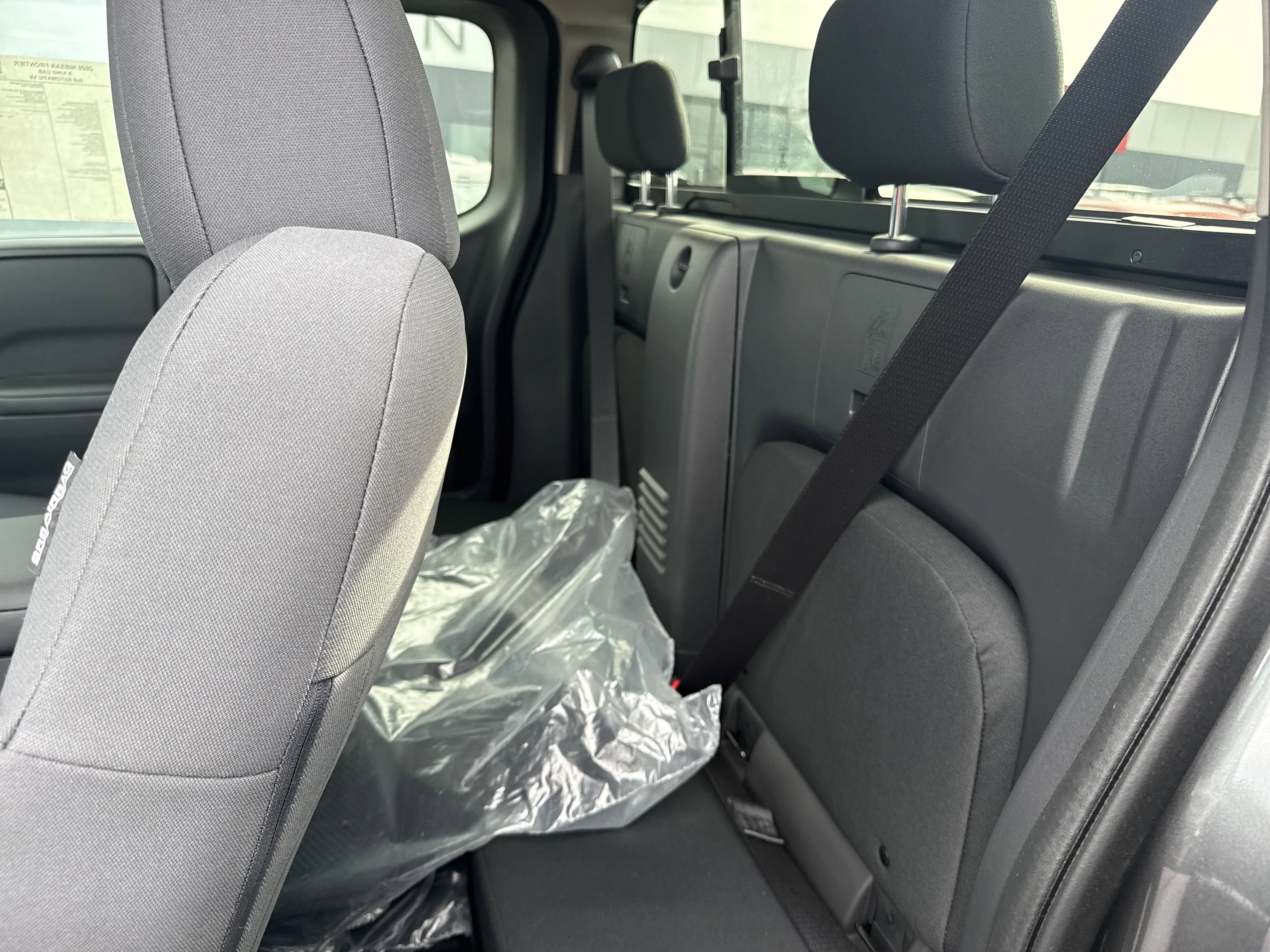 2026 Nissan Frontier S - Photo 6