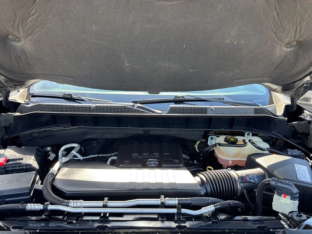 Used 2020 Black Chevrolet RST image 20