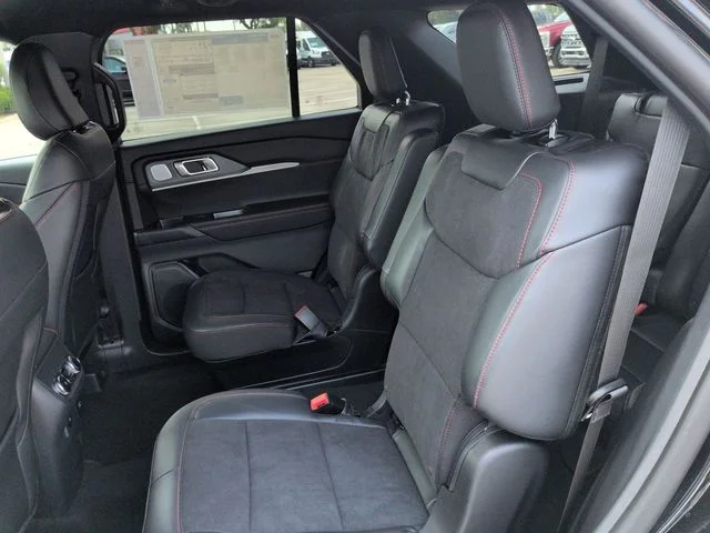 New 2026 Agate Black Metallic Ford ST image 14