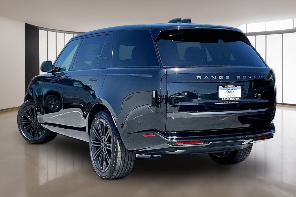 New 2026 SANTORINI BLACK Land Rover SE 7 Seats image 3