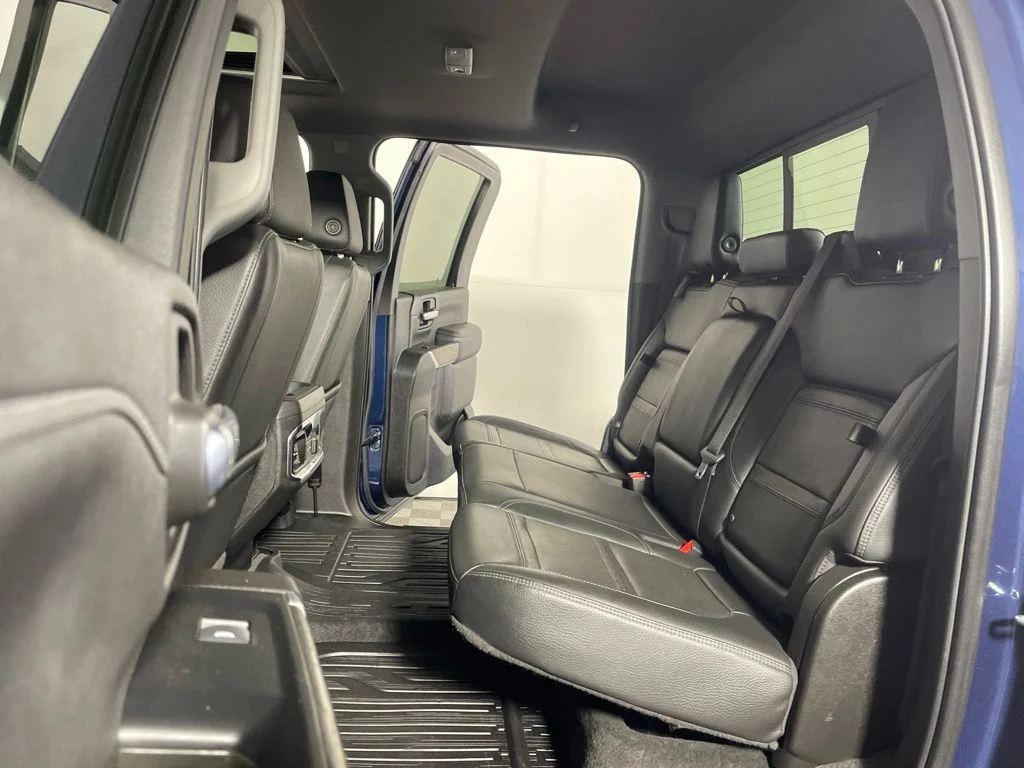 Used 2022 Blue GMC Denali image 20