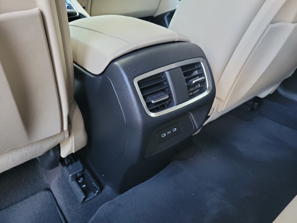 Used 2024 White Acura Technology Package image 23