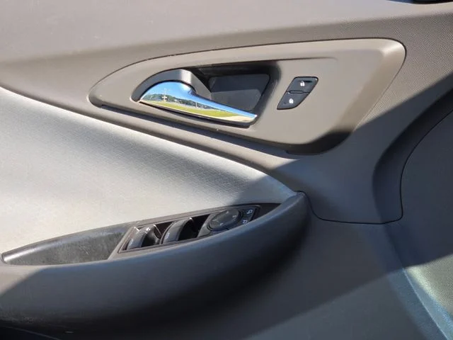 Used 2016 Silver Chevrolet LS image 26