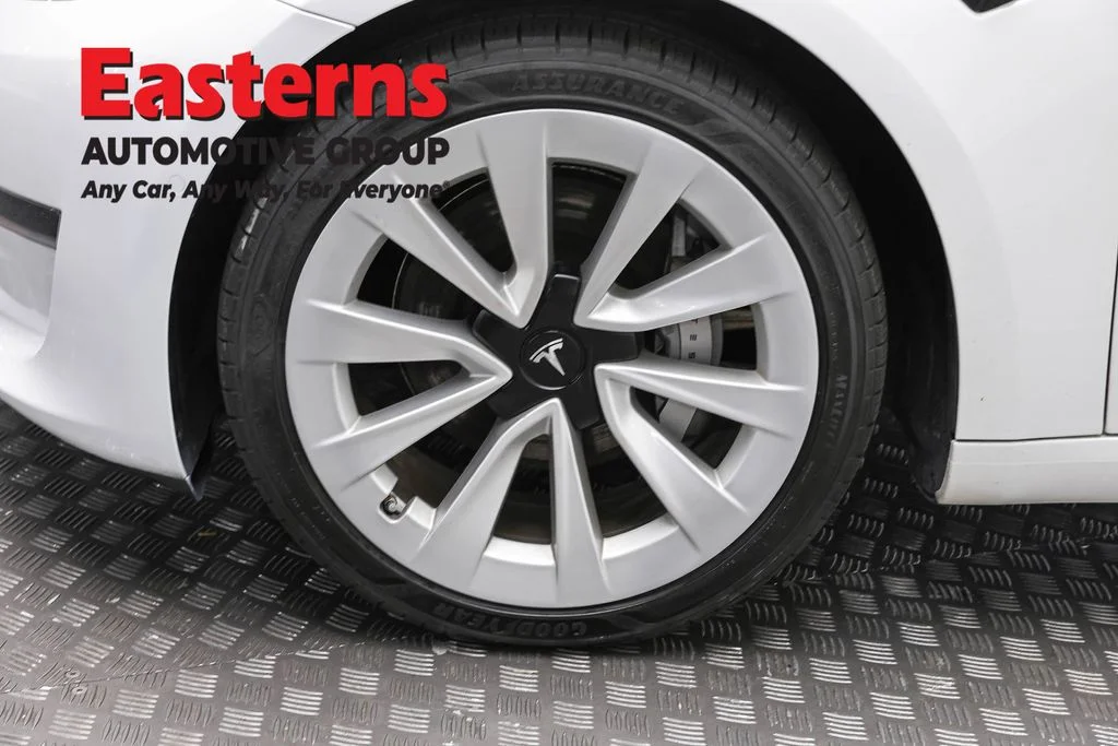 Used 2021 White Tesla Long Range image 26