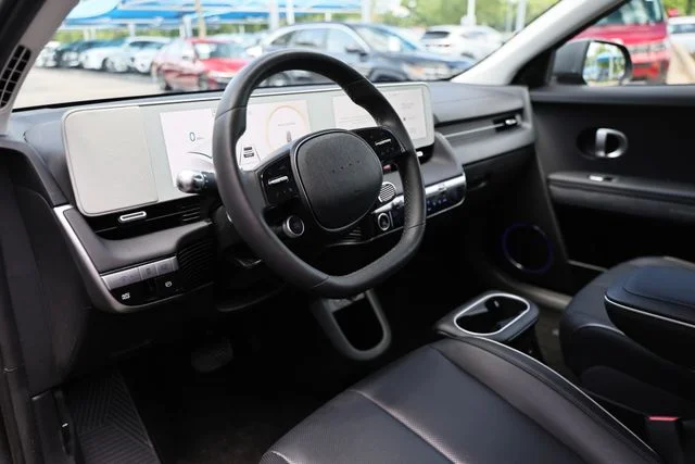Used 2023 Shooting Star (Matte Gray) Hyundai SEL image 18